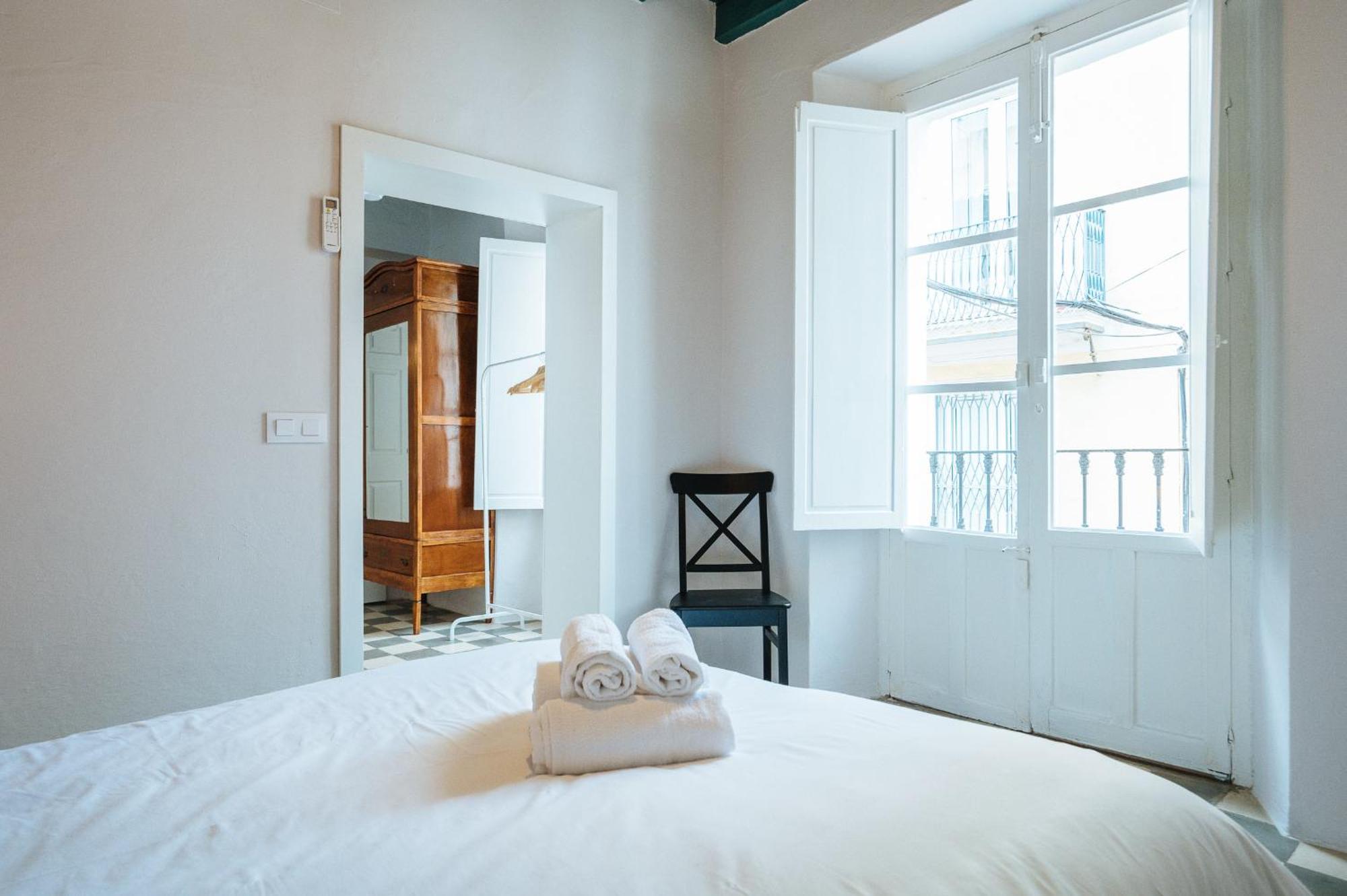 Independent Beautiful House Seville City Center With Private Parking Exterior photo